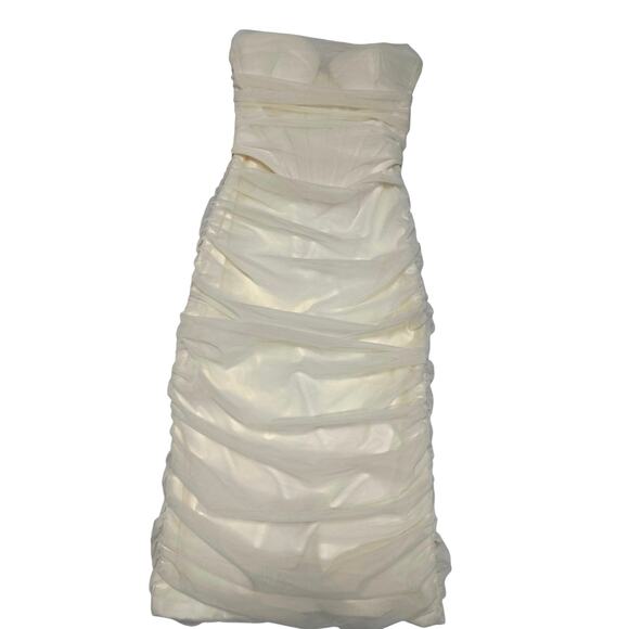 Oh Polly formal ivory strapless dress Juniors Size 4 - Picture 1 of 12